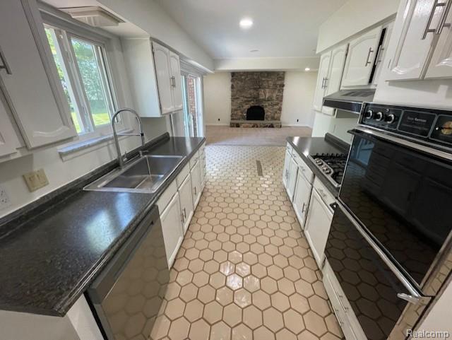 4970 Foxcroft Drive, Troy, MI 48085 — Photo 10