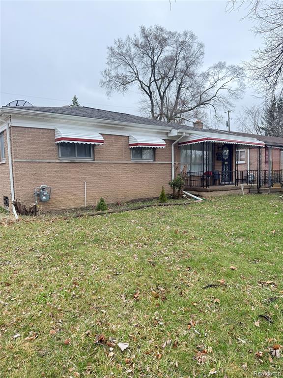 6710 Cranwood Drive, Flint, MI 48505 — Photo 2