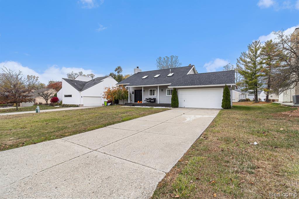 7408 WESTBURY Boulevard, West Bloomfield, MI — Photo 3