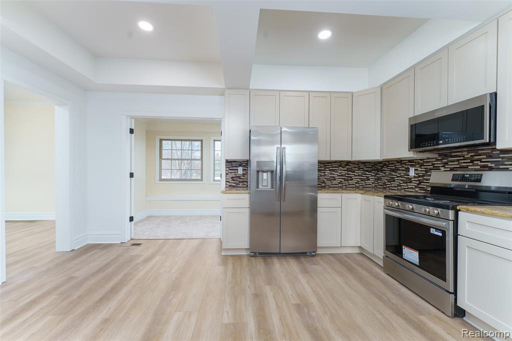3342 Oak Grove Road, Howell, MI 48855 — Photo 31