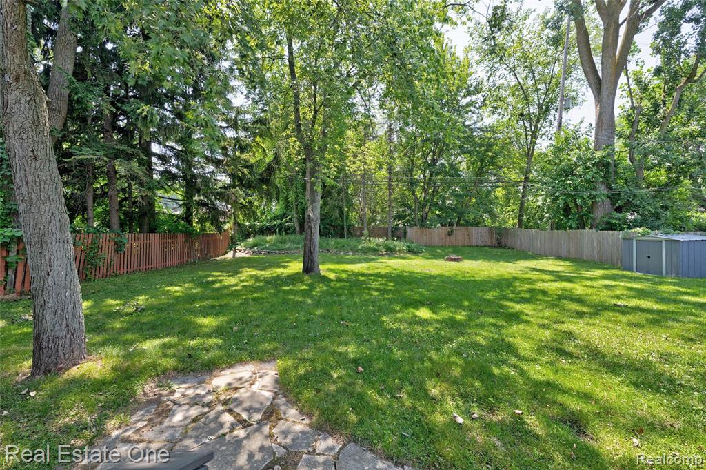 705 Richard Street, Holly, MI 48442 — Photo 50