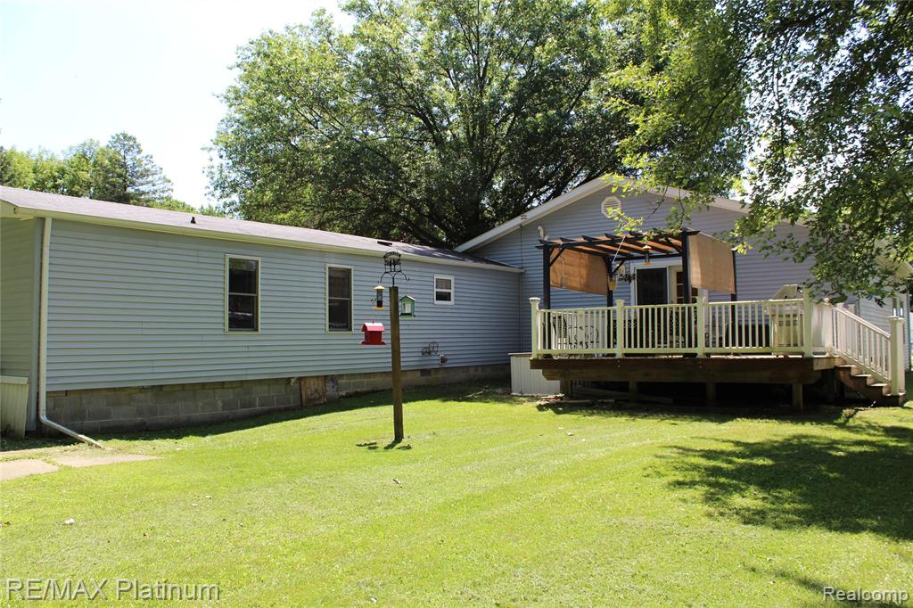 5673 Chippewa Drive, Howell, MI 48843 — Photo 5