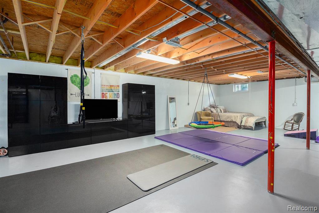 9203 Pine Walk Pass, Linden, MI, 48451