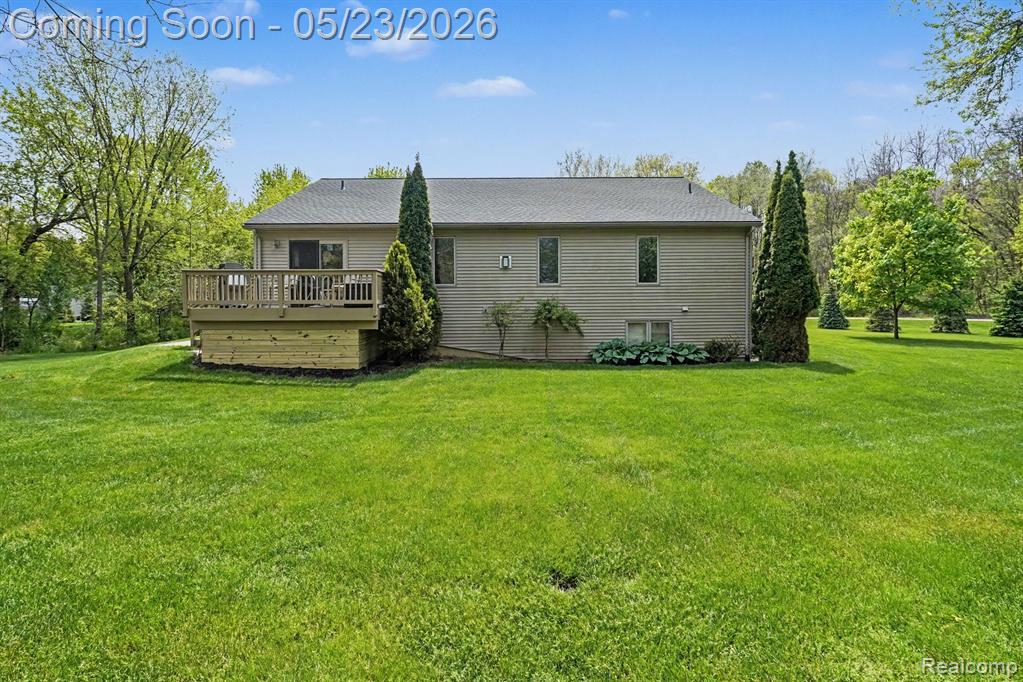 9268 Erin Court, Davisburg, MI 48350 — Photo 27