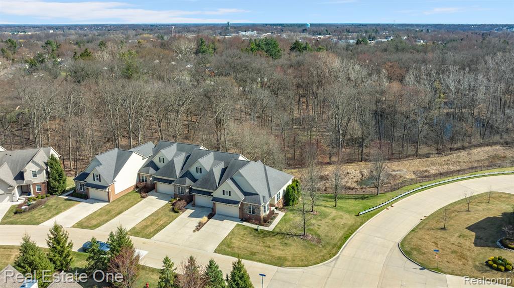 565 ANDOVER Court, Rochester Hills, MI 48306 — Photo 39