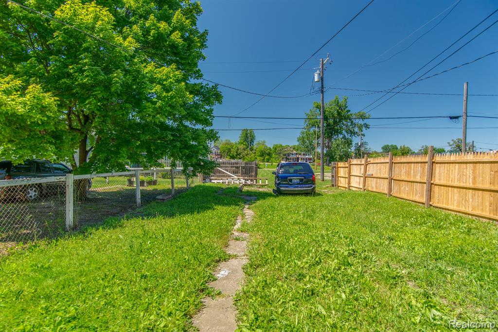 625 HORTON Street, Detroit, MI 48202 — Photo 31