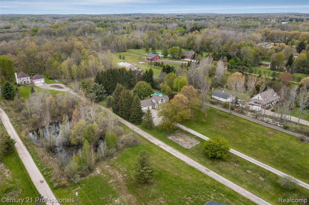 1764 Wooley Road, Oxford, MI 48371 — Photo 2