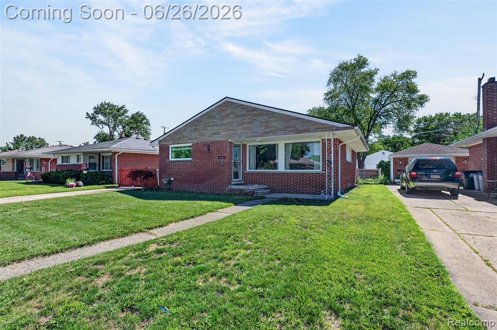 7660 Louise Court, Westland, MI — Photo 3