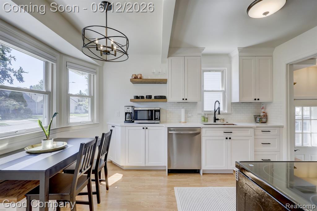 3907 Gardner Avenue, Berkley, MI 48072 — Photo 5