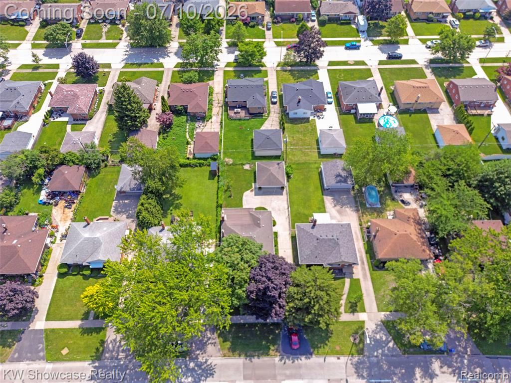 8936 Merriman Road, Livonia, MI 48150 — Photo 16