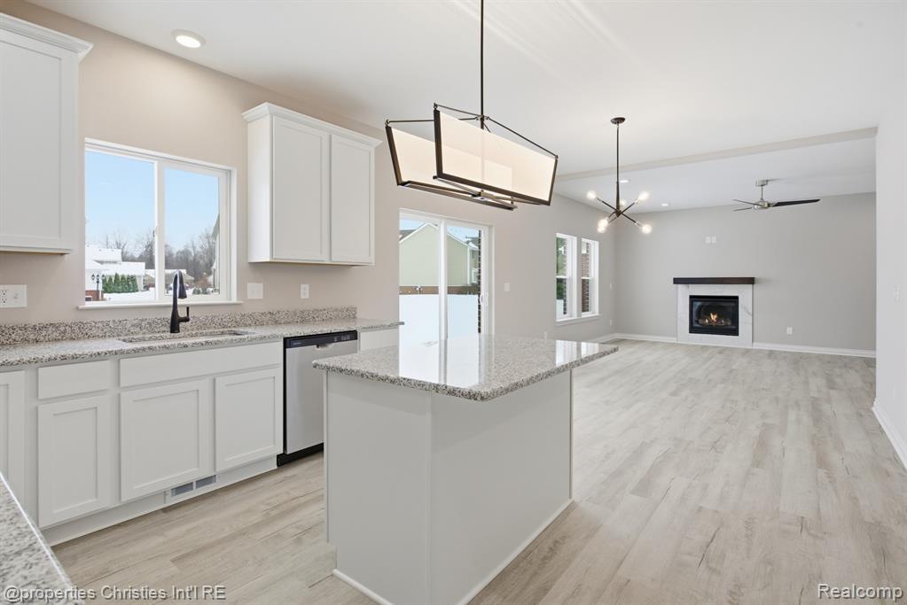 23188 Waterview Drive, New Boston, MI 48164 — Photo 21