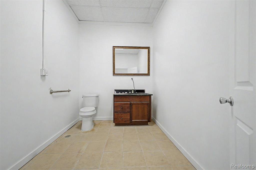 19323 W Warren Avenue, Detroit, MI 48228 — Photo 18