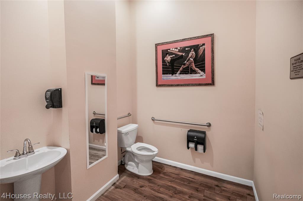 491 S Sanford Street, Pontiac, MI 48341 — Photo 11