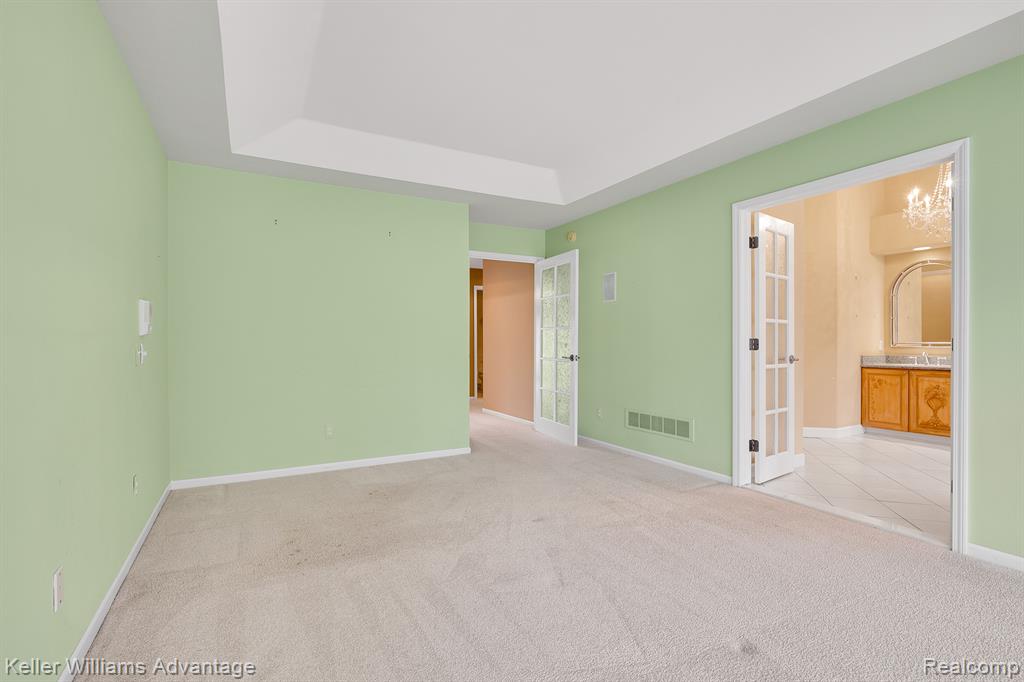 39438 VILLAGE RUN Drive, Northville, MI 48168 — Photo 18