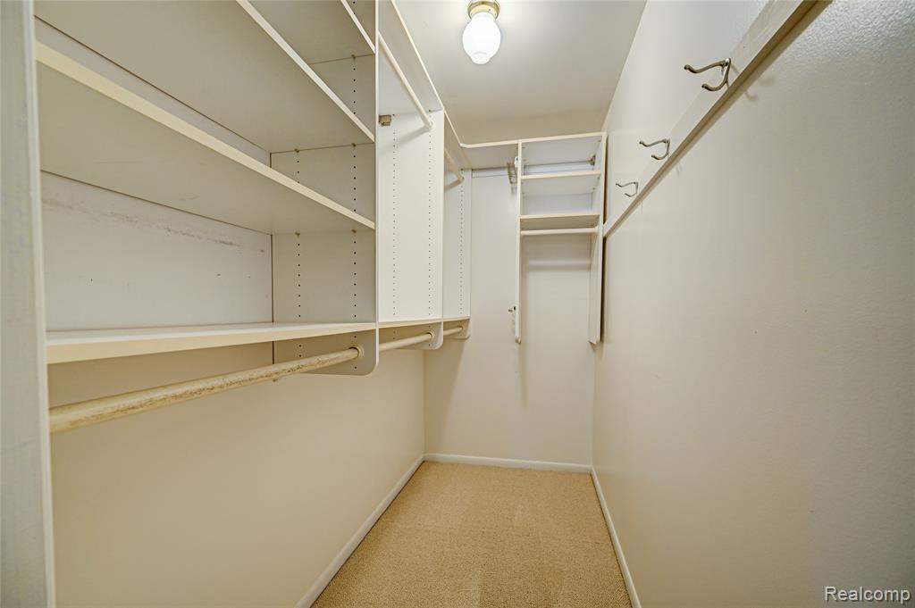 4435 Westover Drive, West Bloomfield, MI 48323 — Photo 41