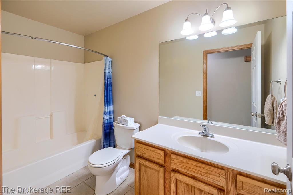 824 Janna Leigh Drive, Otter Lake, MI 48464 — Photo 37