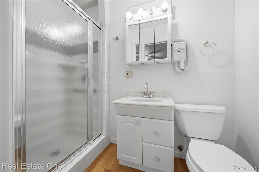 9715 Galatian Drive, Whitmore Lake, MI 48189 — Photo 16