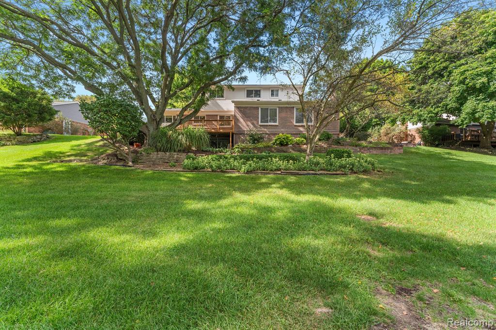 42275 CHATTERTON Court, Northville, MI 48168 — Photo 42