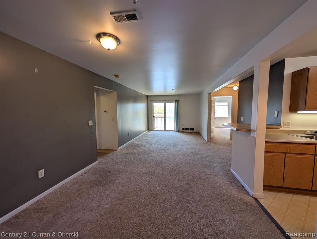 850 AMANDA Lane, Pontiac, MI 48340 — Photo 7