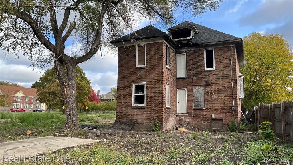 2127 Helen Street, Detroit, MI 48207 — Photo 4