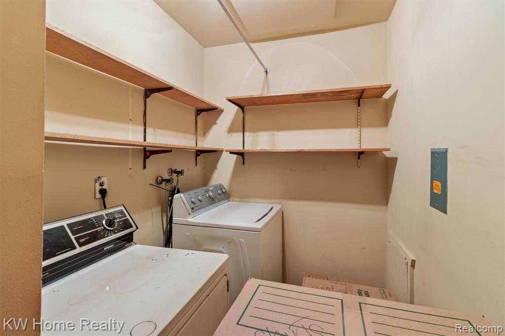 41708 Bedford Drive, Canton, MI 48187 — Photo 17