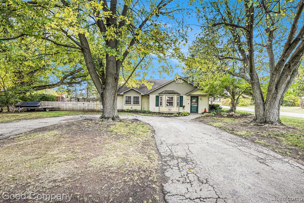 47595 Frederick Road, Shelby Twp, MI 48317 — front exterior