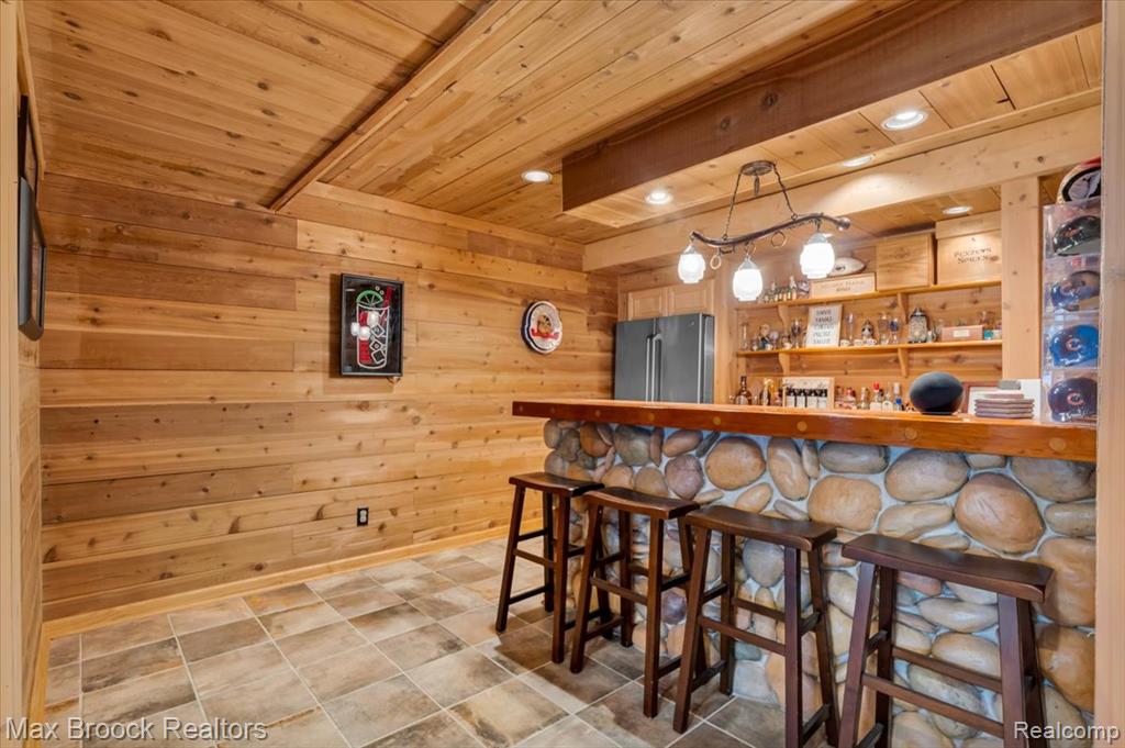 5970 Lynne Hollow Drive, Commerce Twp, MI 48382 — Photo 45
