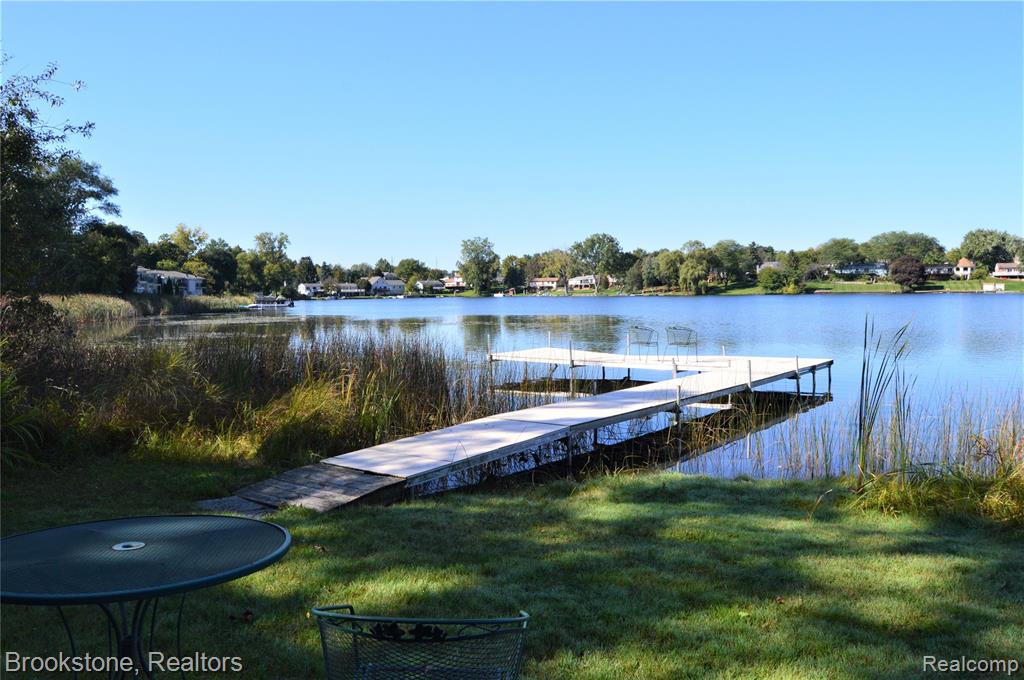 5078 Harbor Oak Drive, 40, Waterford, MI 48329 — Photo 38