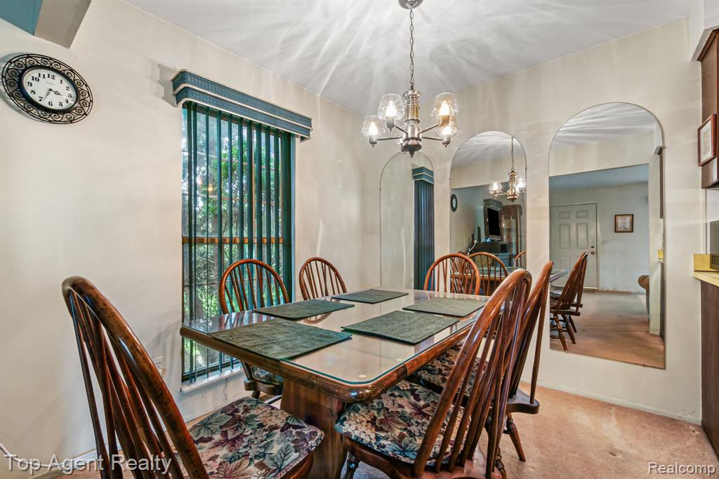 24755 Meadow Lane, Harrison Township, MI — Photo 11