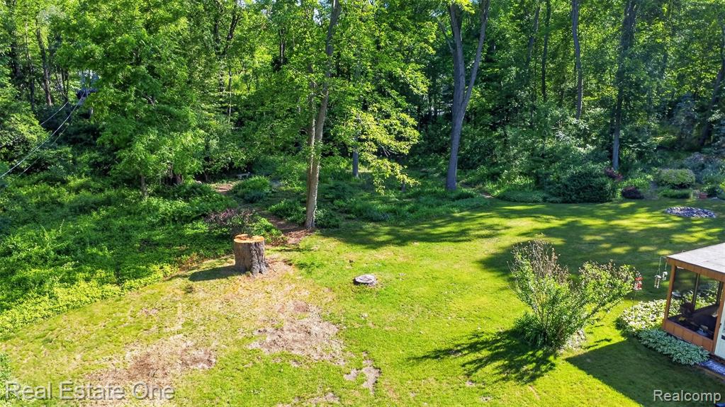 5466 Grange Hall Road, Holly, MI 48442 — Photo 12