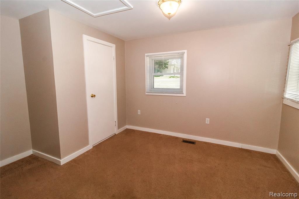 106 Washington Street, Attica, MI 48412 — Photo 15