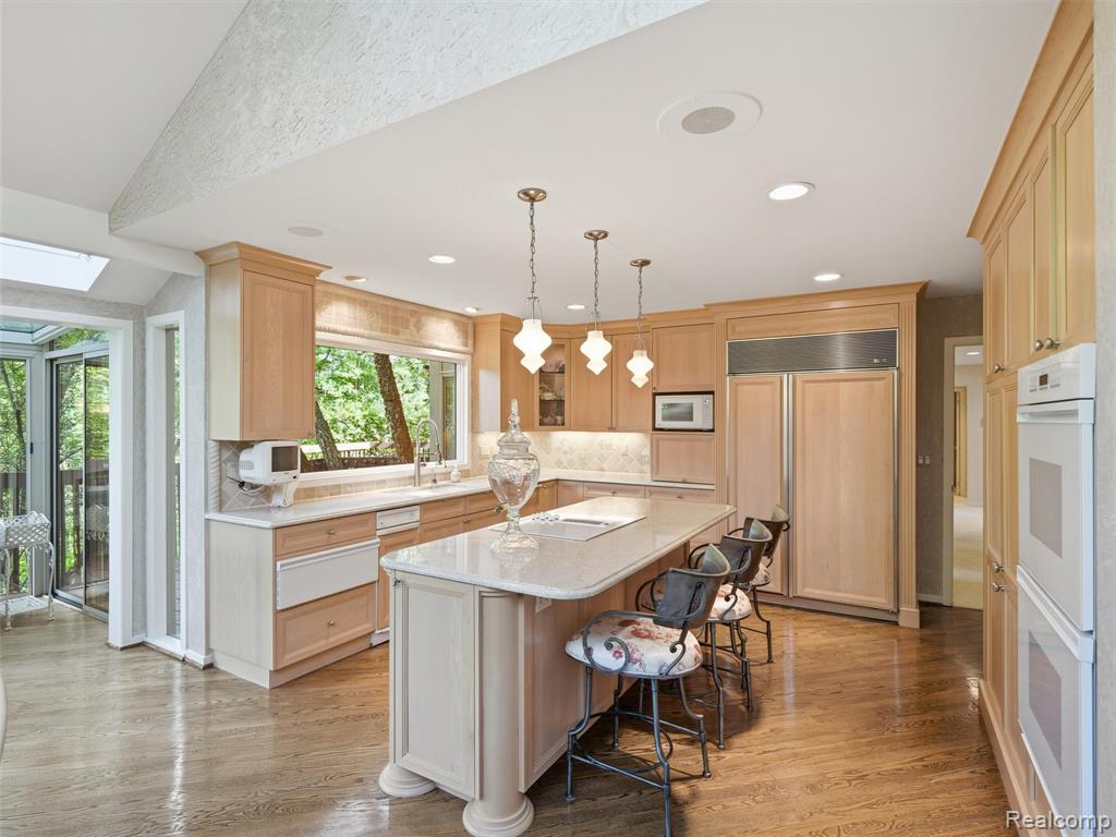4751 Rolling Ridge Road, West Bloomfield, MI 48323 — Photo 14