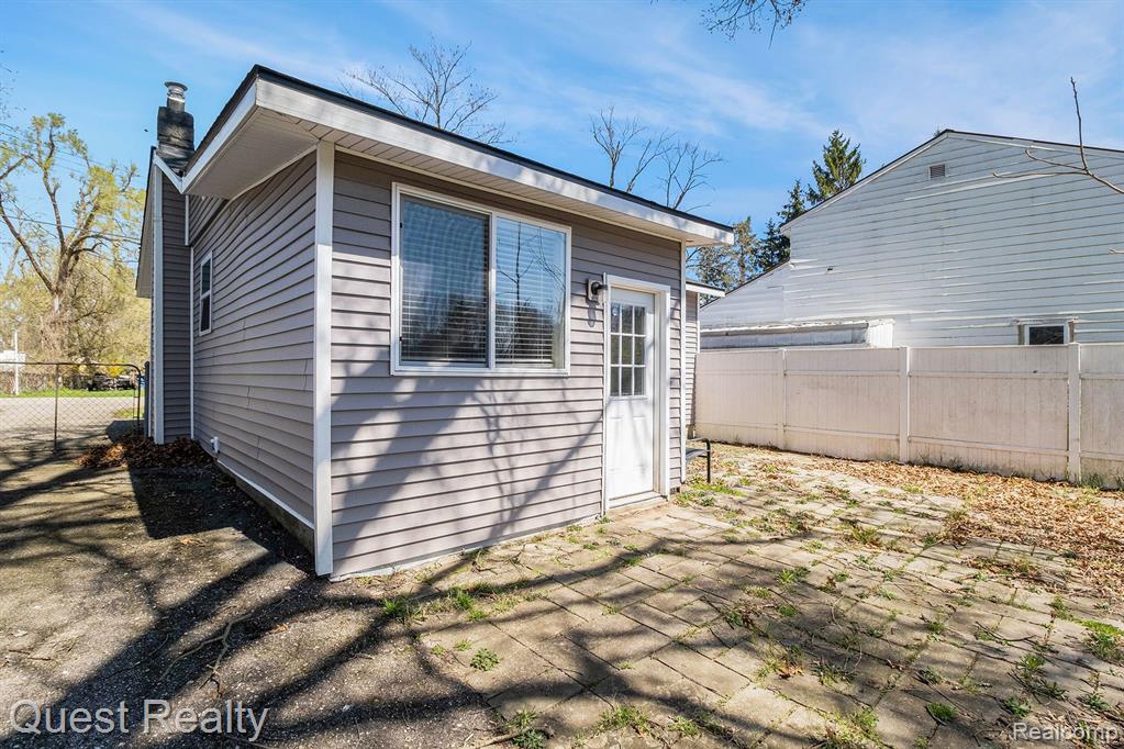 9489 PORTAGE Trail, White Lake, MI — Photo 22