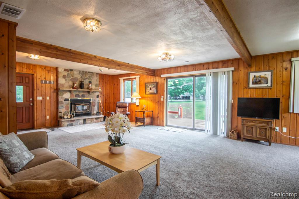 2433 E Fox Road, Lincoln, MI 48742 — Photo 7