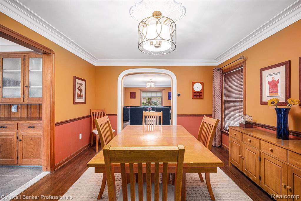 1358 Harvard Road, Grosse Pointe Park, MI 48230 — Photo 12