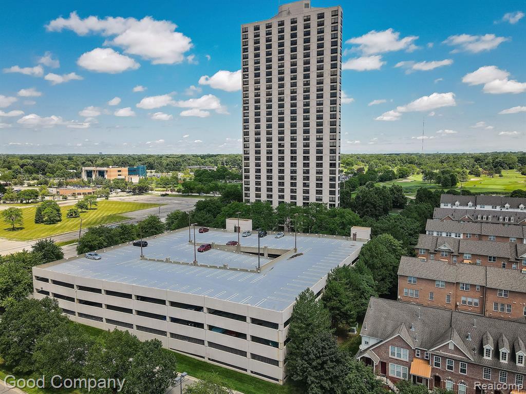 5000 TOWN Center, 1104, Southfield, MI 48075 — Photo 45