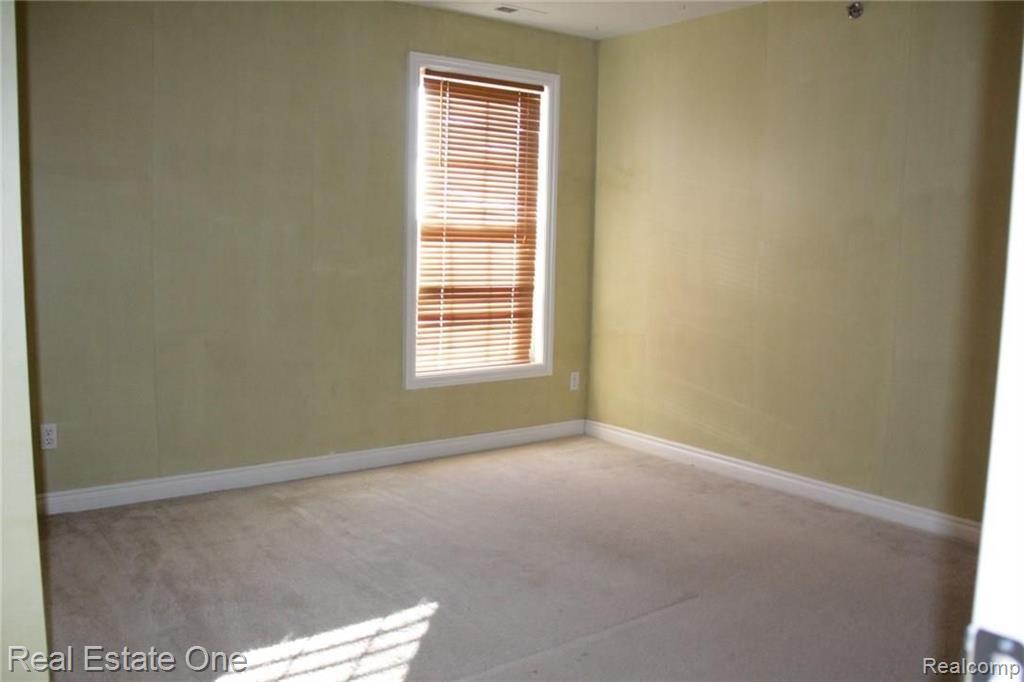 45435 N STONEWOOD Road, Canton, MI 48187 — Photo 15
