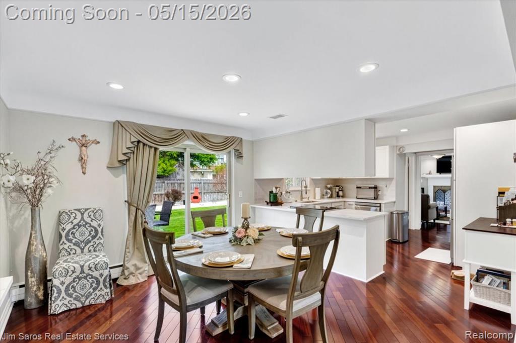 1024 Blairmoor Court, Grosse Pointe Woods, MI 48236 — Photo 14