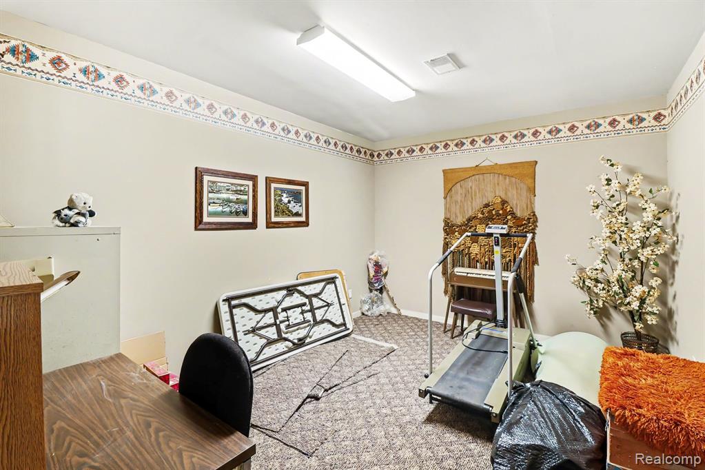 18501 Taylor Lake Road, Holly, MI 48442 — Photo 23