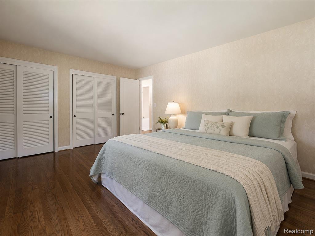 23270 Fleming Drive, Farmington, MI 48335 — Photo 17