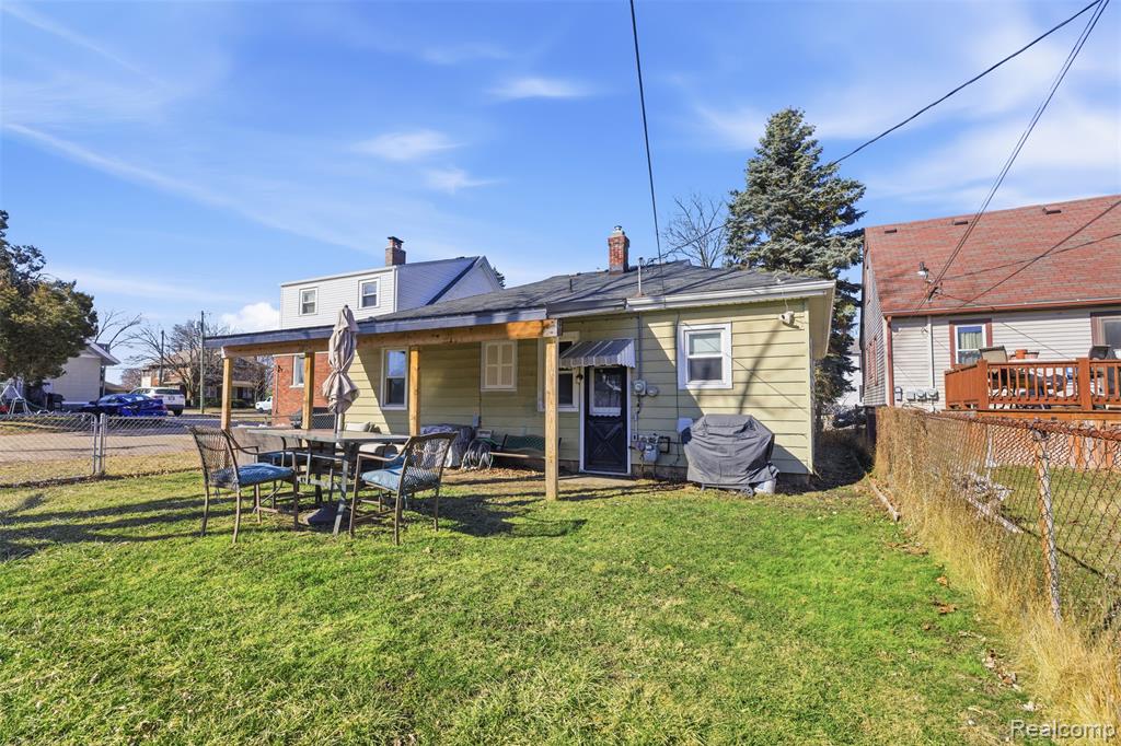 118 Michigan Avenue, Monroe, MI 48162 — Photo 25
