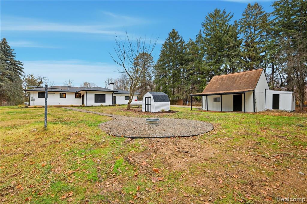 3643 Noble Road, Oxford, MI 48370 — Photo 25