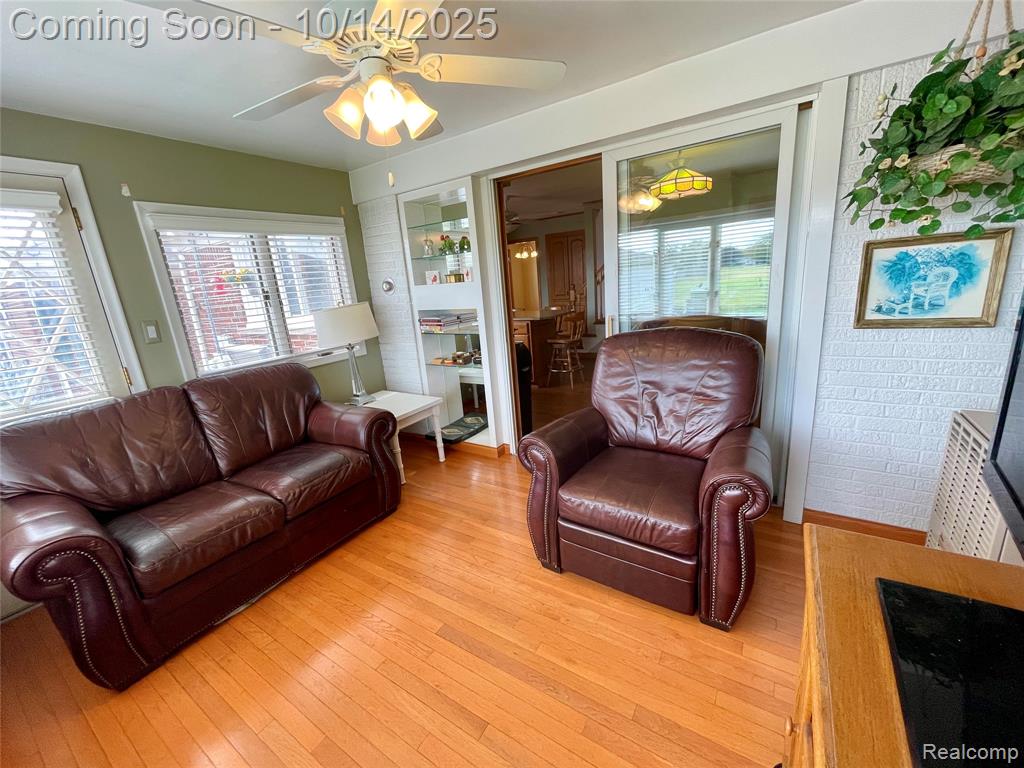 9325 RUTH AVE, Allen Park, MI 48101 — Photo 21