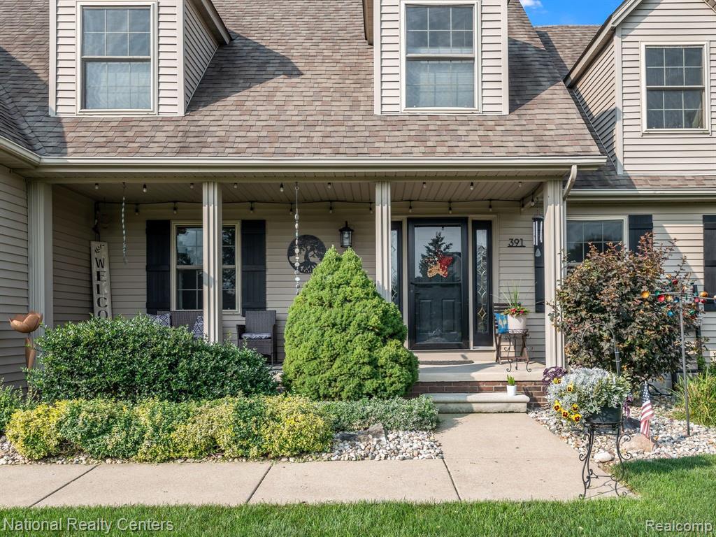 391 MCINTOSH, Almont, MI 48003 — Photo 3