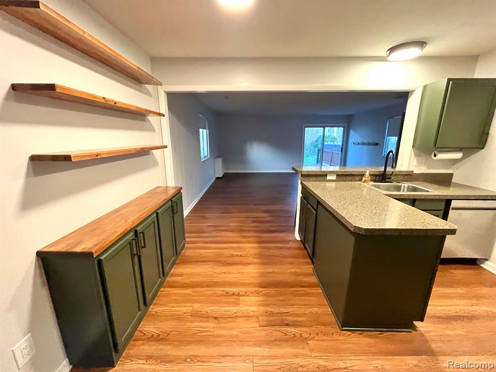 9707 DUDLEY Street, Taylor, MI — Photo 11