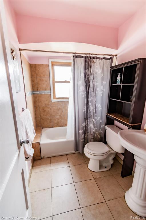 7961 WEDDEL Street, Taylor, MI 48180 — Photo 11