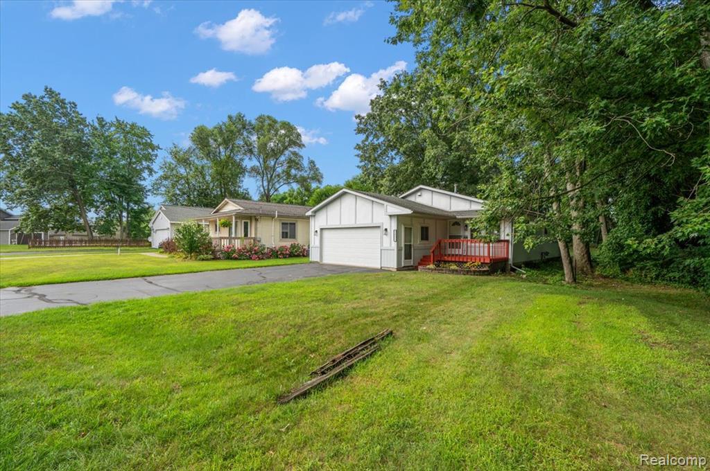 8809 Arlington Street, White Lake, MI — Photo 4