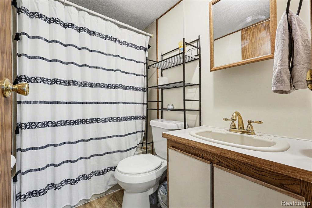 12509 Norman Road, Brockway, MI 48097 — Photo 14