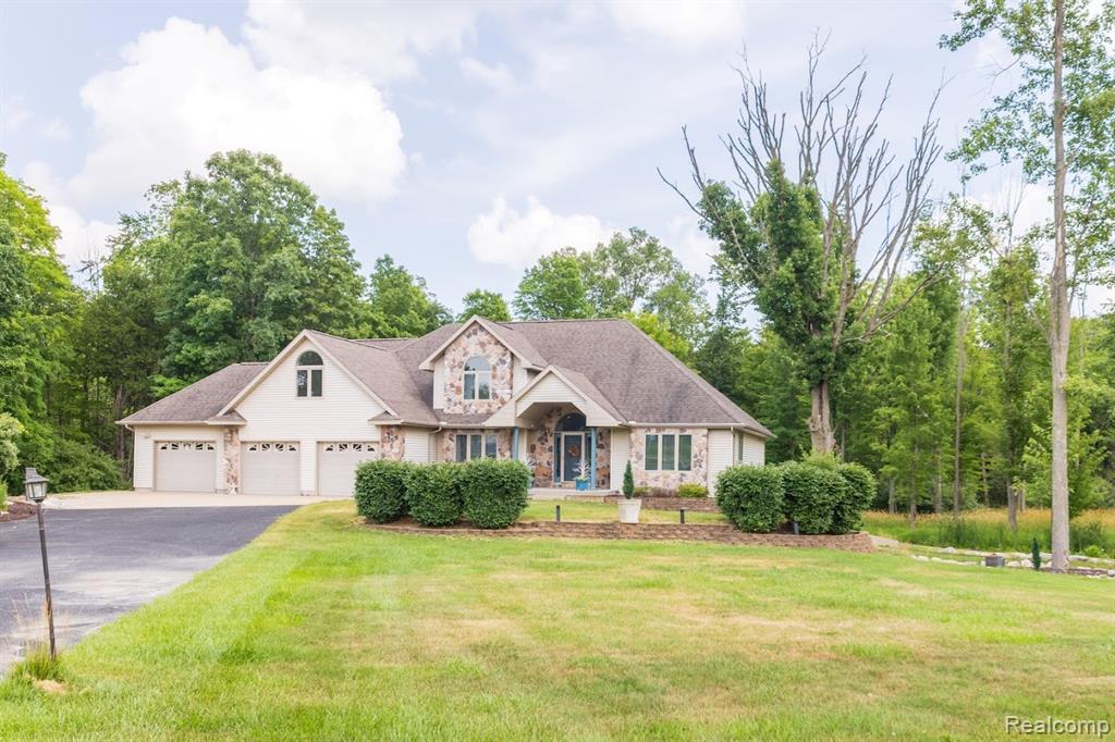 4695 Powell Drive, Mount Pleasant, MI 48858 — Photo 32