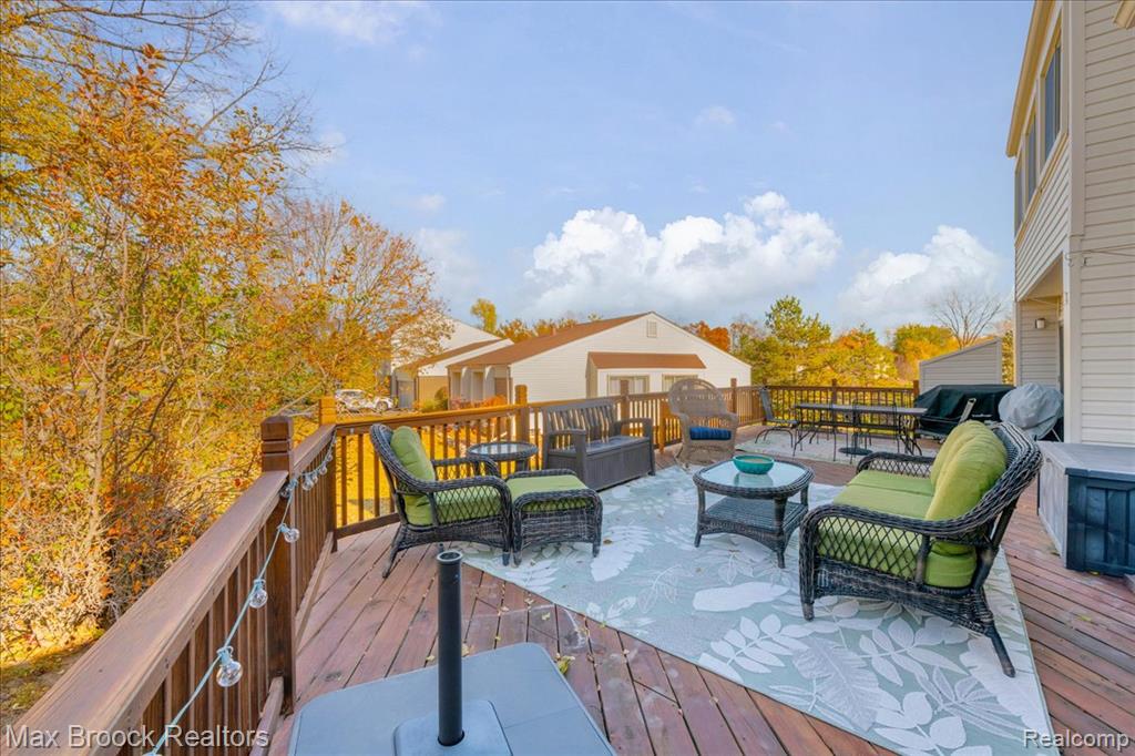 5415 Fairway Lane, West Bloomfield, MI 48323 — Photo 27
